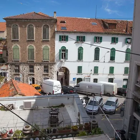 Apartman Rea In Center Of Apartamento *