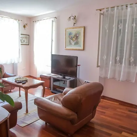 Apartman Rea In Center Of *